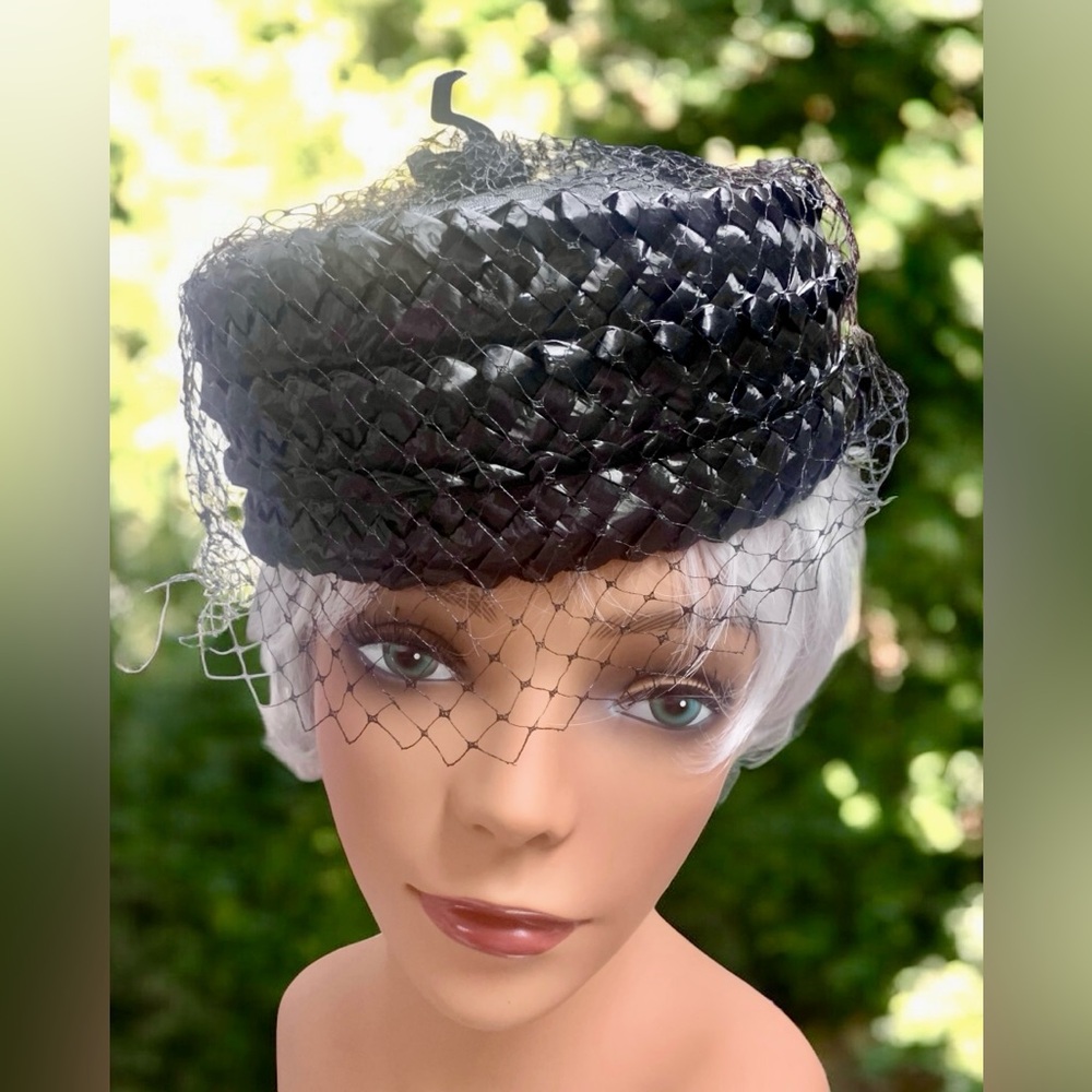 60s Vintage Black Netted Pillow Box Hat